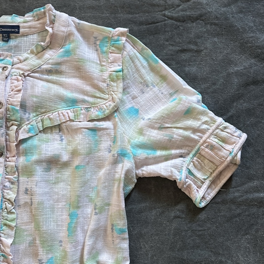Democracy Elbow Sleeve button down ruffle trim yoke woven shirt/top XL - Picture 4 of 16